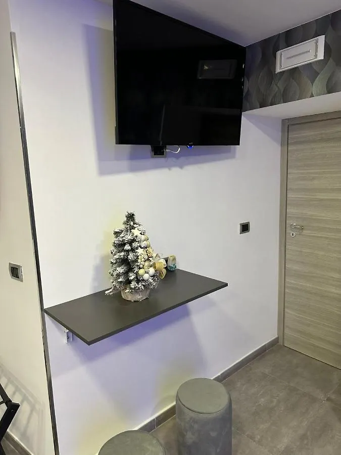 C3 Luxury Bed & Breakfast Naples Italy